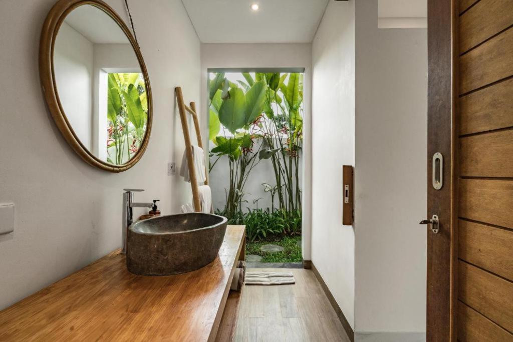 Luxury Escape 6 Bedroom Tropical Private Villa Cyn 우붓 외부 사진