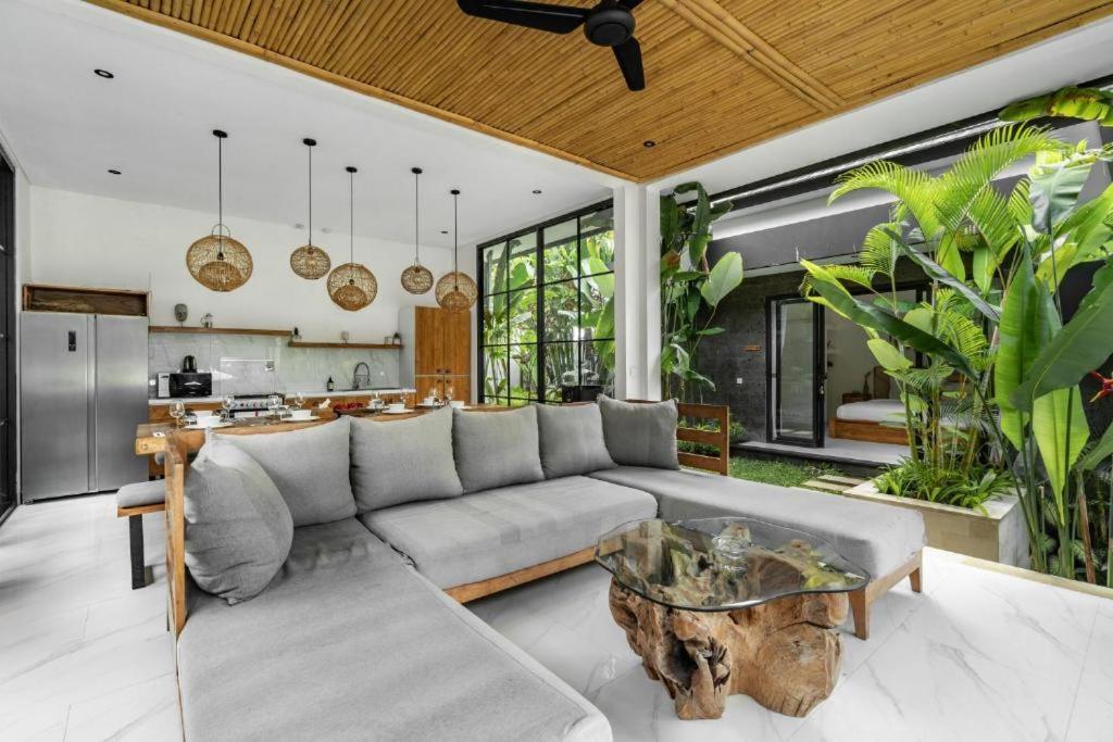Luxury Escape 6 Bedroom Tropical Private Villa Cyn 우붓 외부 사진